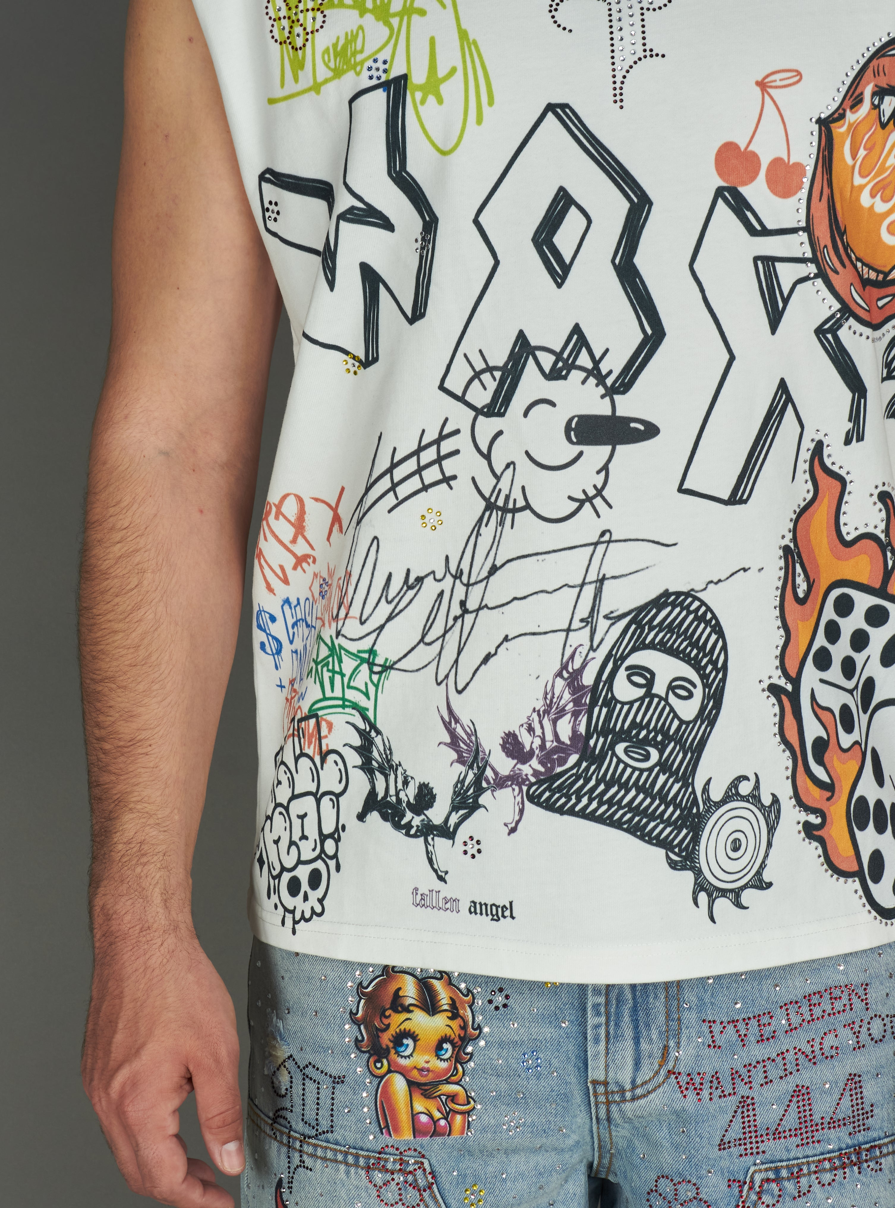 Politics Shirt - Mal- White Wash - 245