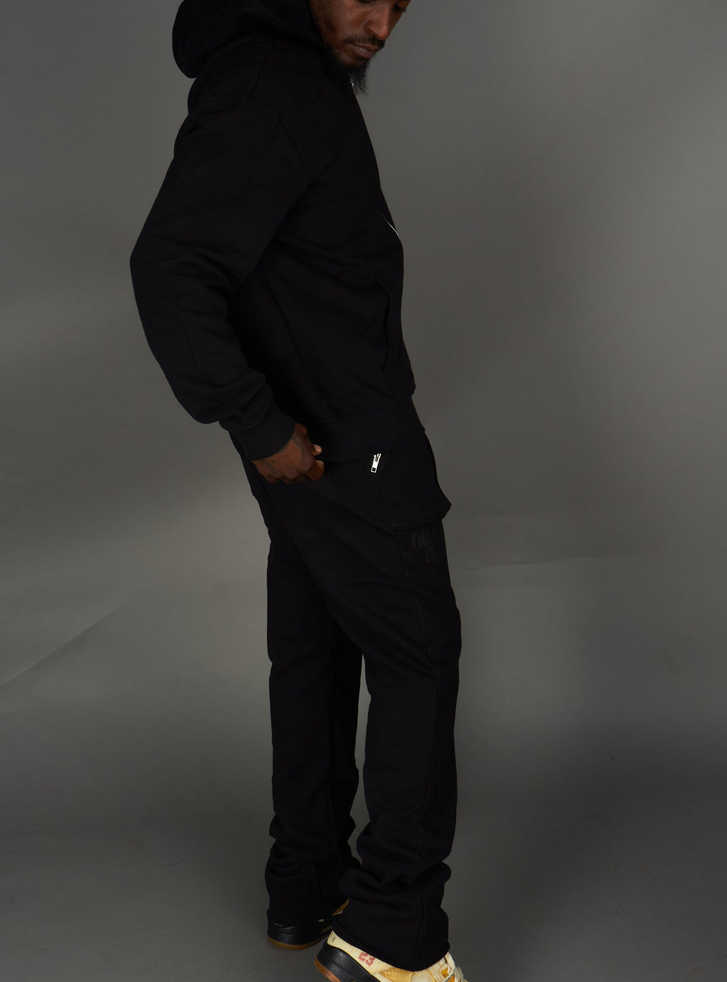 Politics Sweatsuit - Twin - Black - 180