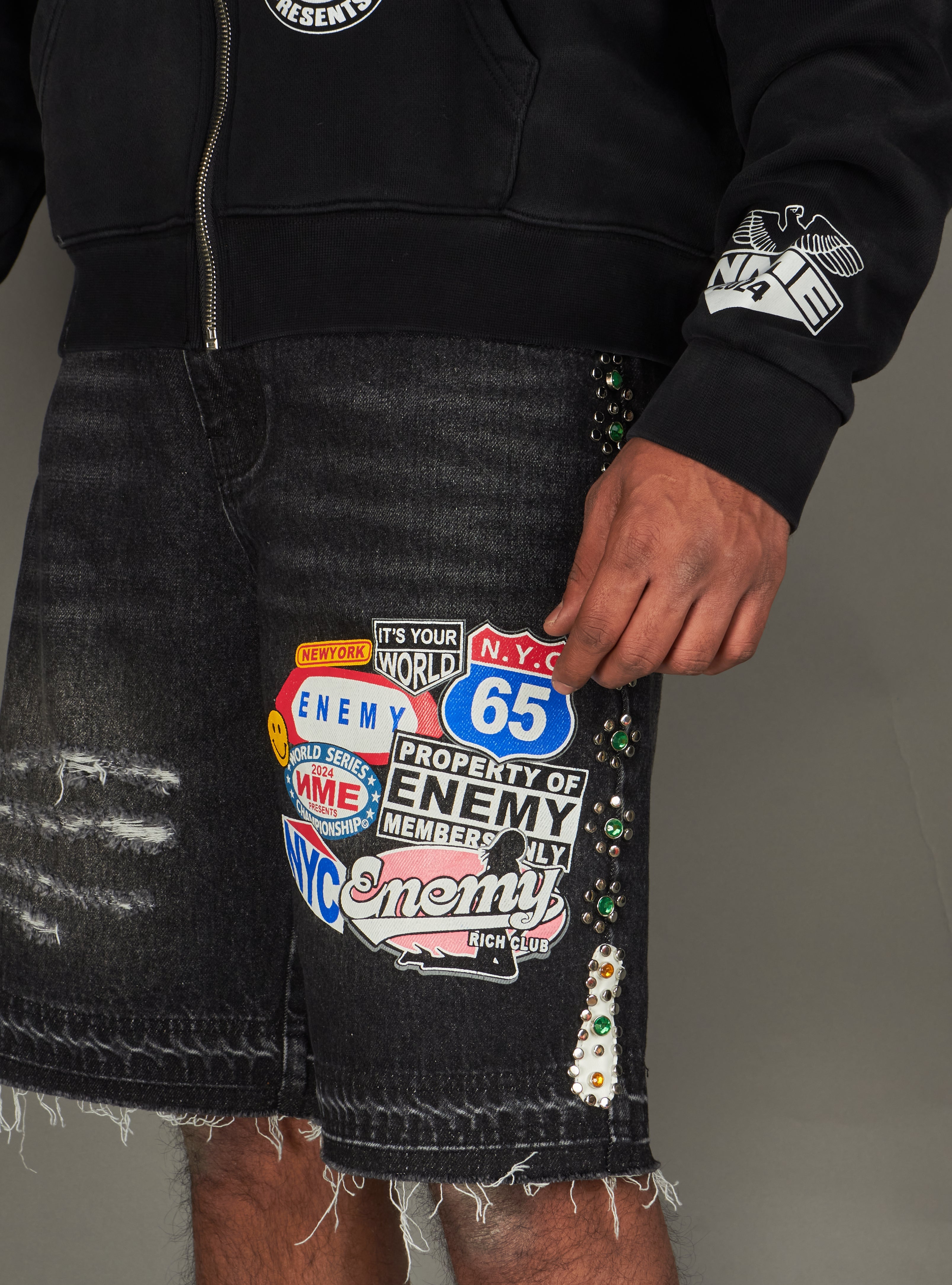 NME Shorts - Bud - Black - 285
