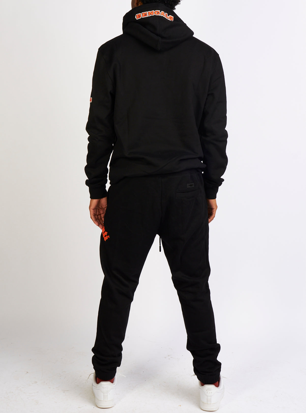 Pro Standard Sweatsuit - Cincinnati Bengals Hooded Logo - Black And Orange - FCI542982