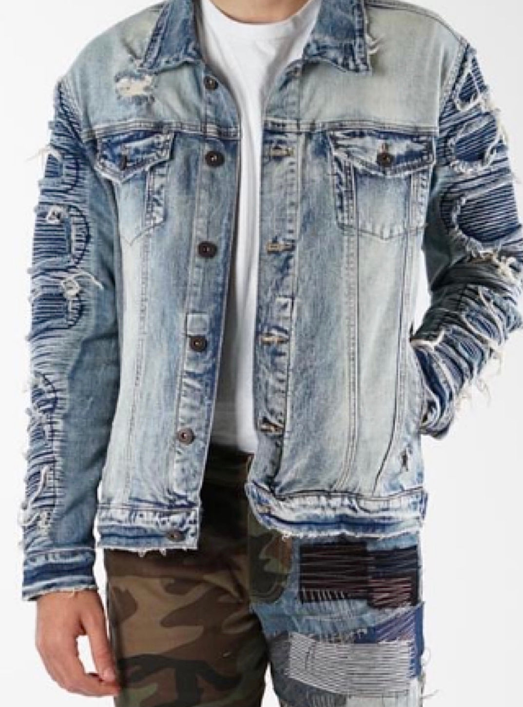 Valabasas Denim Jacket - Light Wash - J3