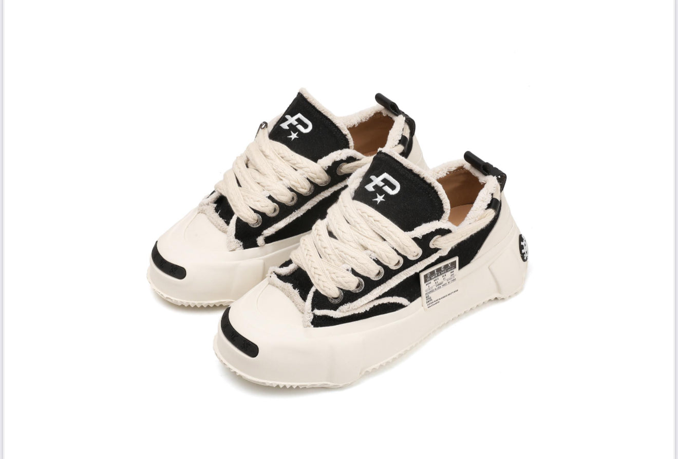 Politics Shoes - Bergen - Black - 201